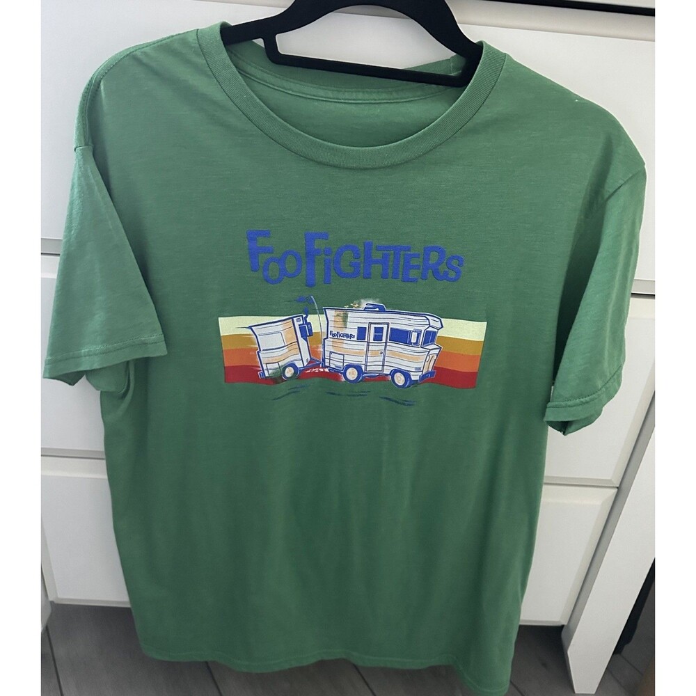 Foo Fighters Green RV Camper t-shirt - large - excellent condition